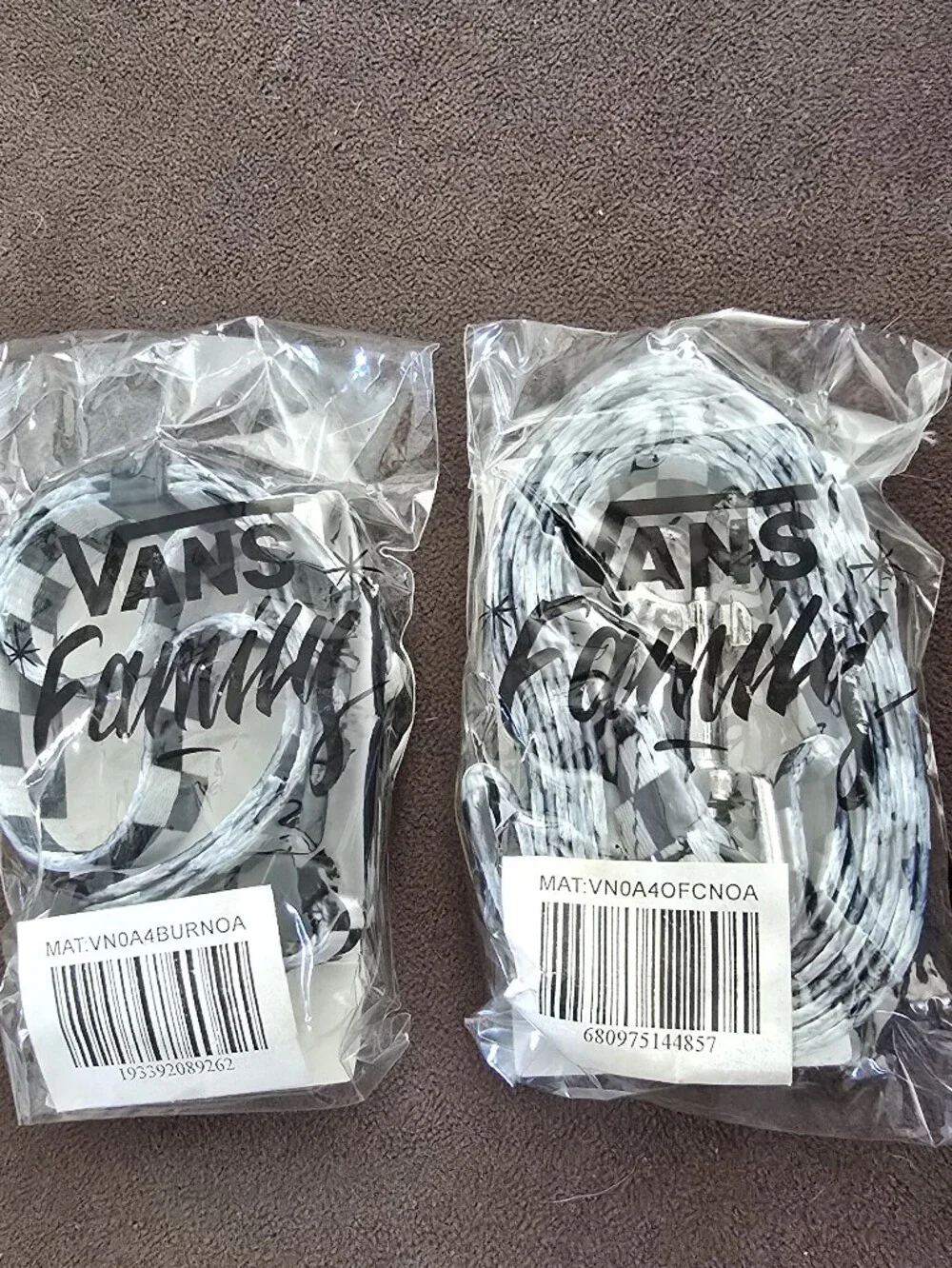 Vans Black & White Checkerboard Dog Leash Set